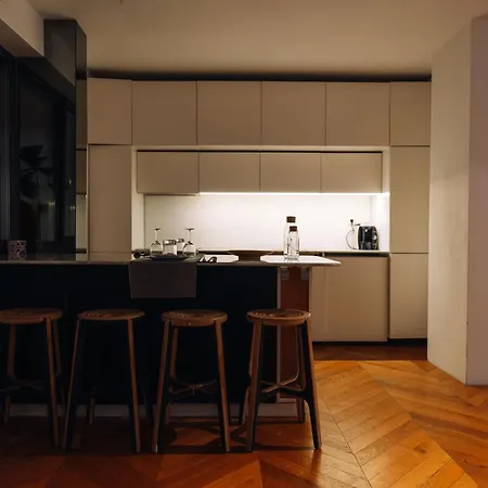 Skyline Penthouse Terasa 22 M Parcare 5 Min Piata Unirii Targul De Craciun Apartmán *