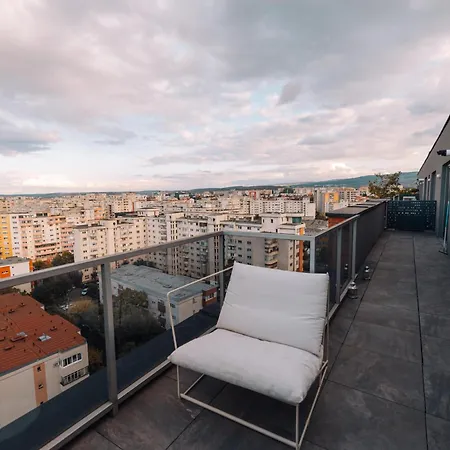 Apartmán Skyline Penthouse Terasa 22 M Parcare 5 Min Piata Unirii Targul De Craciun Kluž